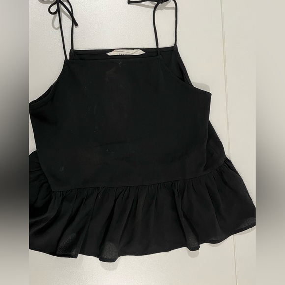 Two Wide-cut H&M Pants and two H&M bow-detail tops, 9-10Y - Picture 7 of 11